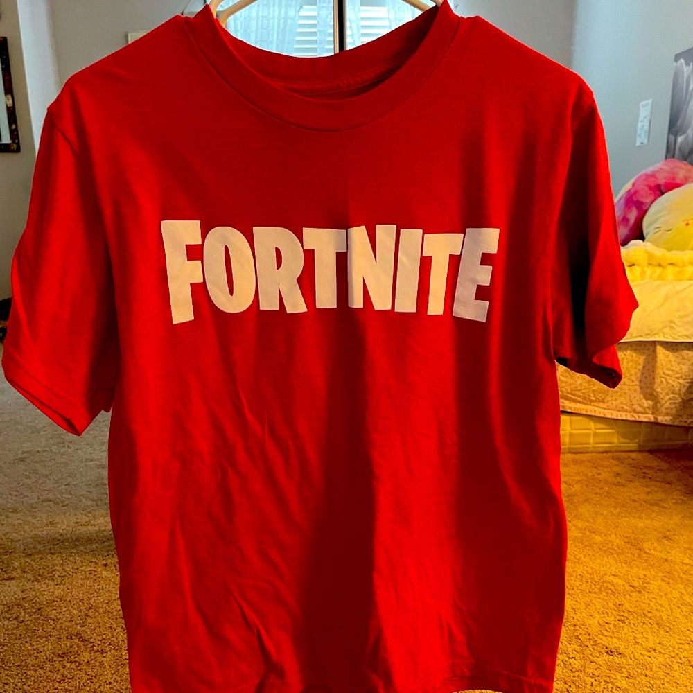 Fortnite red tshirt boys